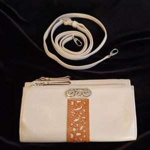 NWOT Brighton Wallet/Purse/Clutch/Crossbody Bag